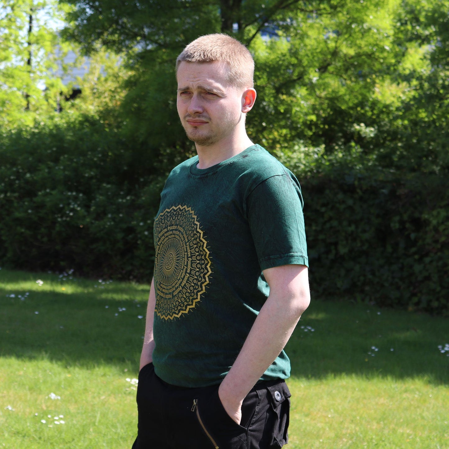 Camiseta Nomad Sari Pequeña - Mandala - Verde